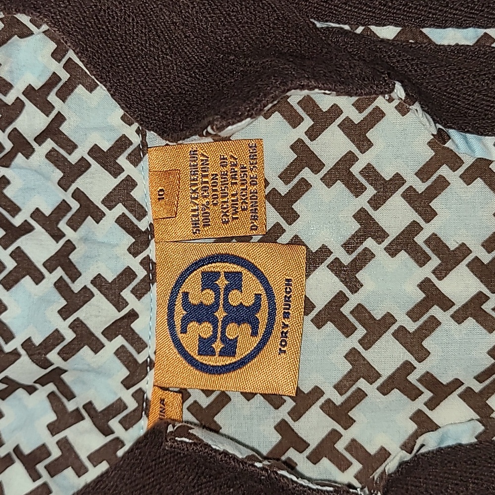 Black and White Patterned Women's Top - Picture 2 of 6